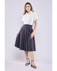 short skirt with pleats