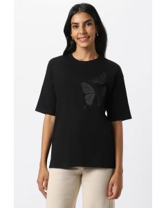 women t-shirt with embroidery