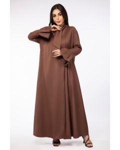 عباية خروج نسائية بلون موحد