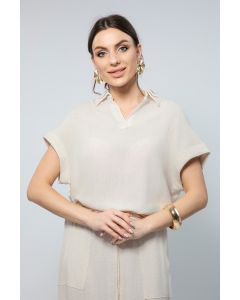 Flowy Short Sleeves Top - Classic Style with a Delicate Embroidered Touch
