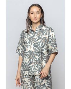 Women Short Sleeves Summer Shirt with Full Prints Pattern