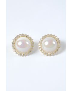 women accessory earrings