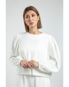 بلوزة نسائية قصيرة أنيقة بأكمام منفوخة