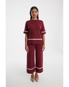 بنطلون نسائي محبوك بتفاصيل متباينة