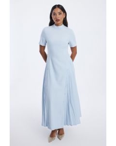 فستان ماكسي بأزرار جانبية