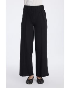 بنطلون واسع مع جيوب خلفية