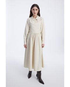 فستان طويل بياقة قميص ورباط خصر