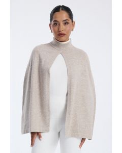 كاب نسائي محبوك بياقة عالية