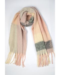 وشاح مربعات ناعم بشراشيب