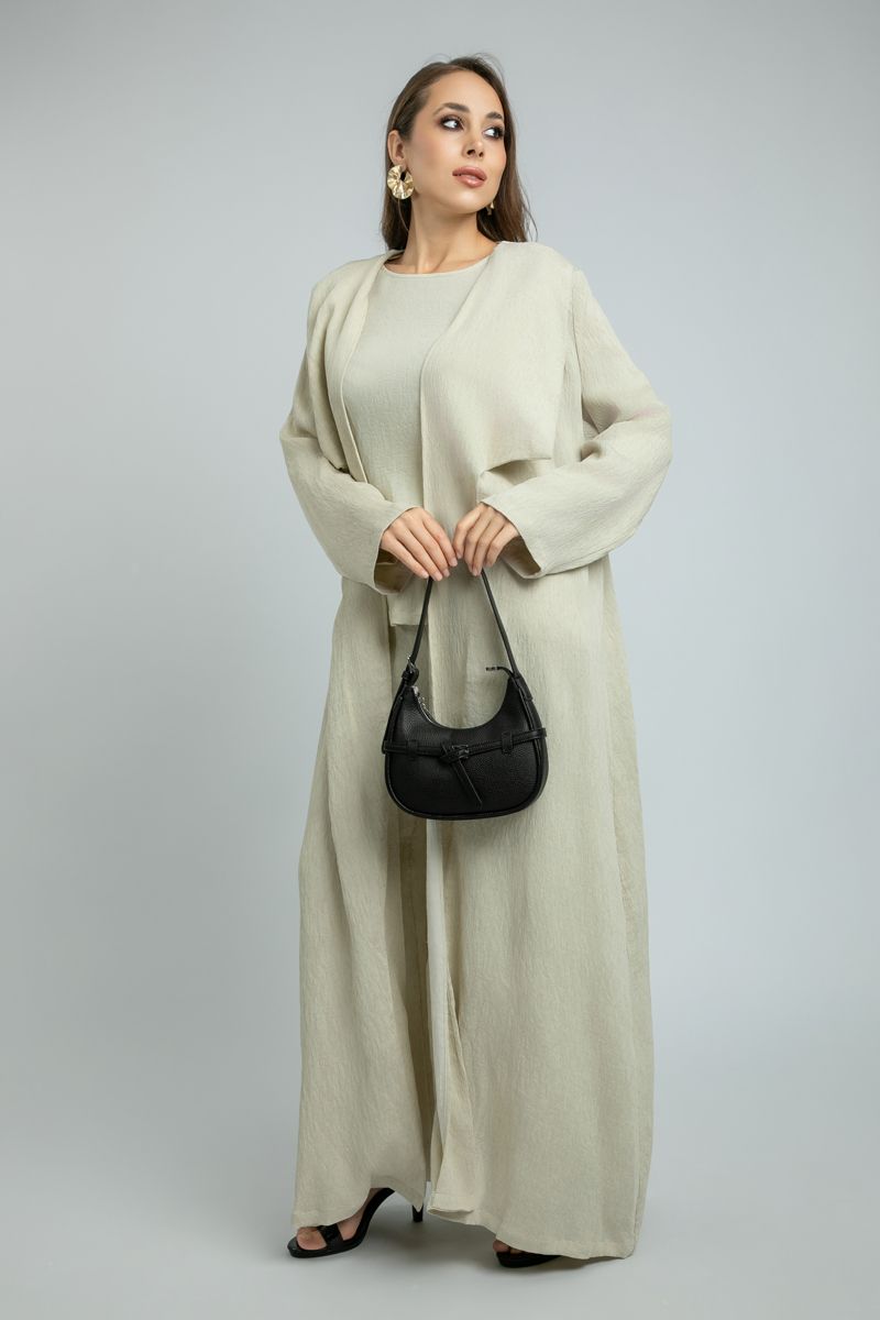 Women’s Outwear Abaya with Wide Tucked Collar